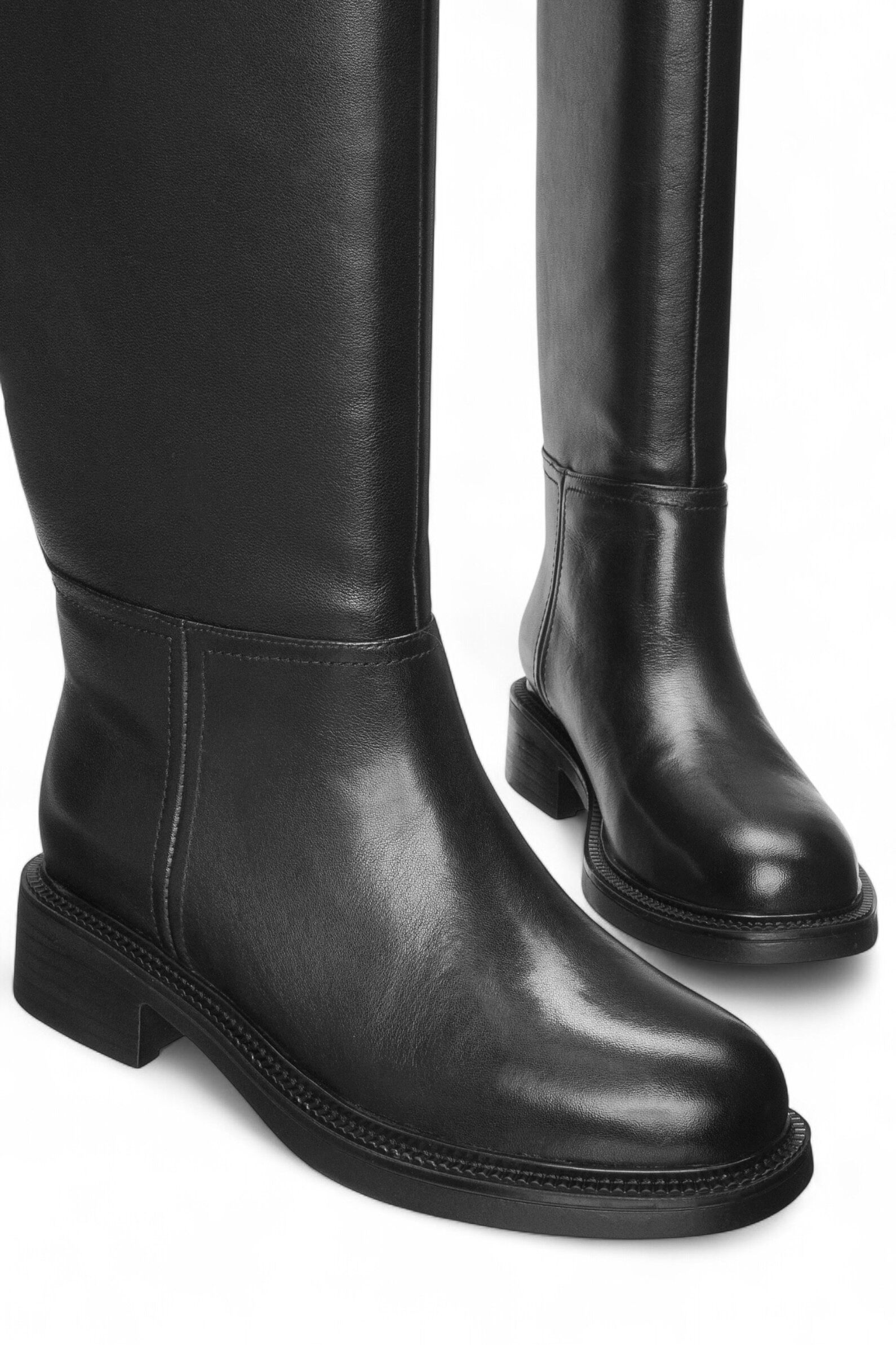 Сапоги жен. АРТ.1622-0113-N482BM,чер,н.к/н.м-байка